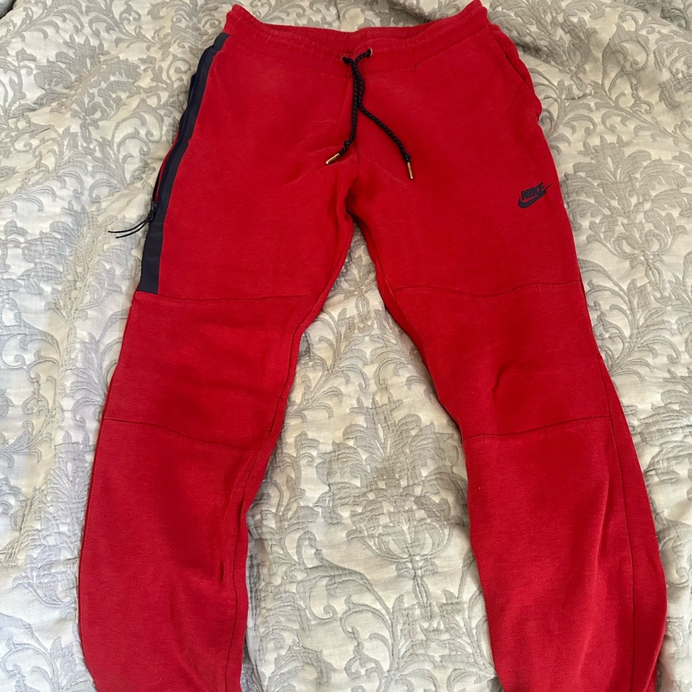 Nike tech red joggers